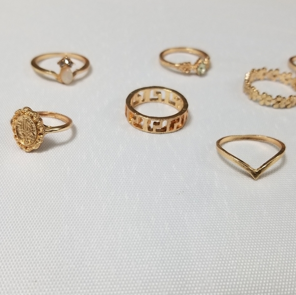 Fashionable Gold Stackable 15pc Rings - Picture 3 of 8